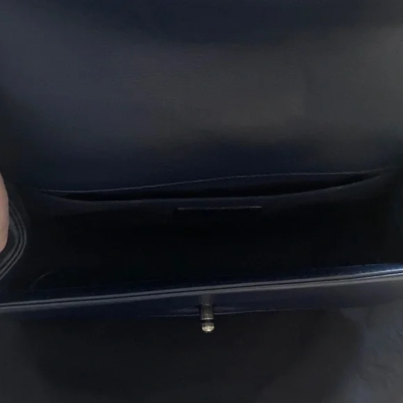 CHANEL Blue Ombré Quilted Crossbody Boy Bag - Picture 5 of 5